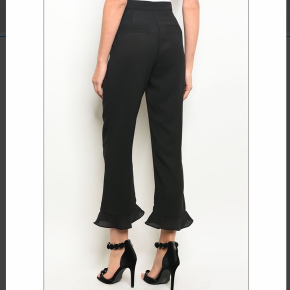 Ruffled Hem Cropped Trousers - Picture 3 of 3